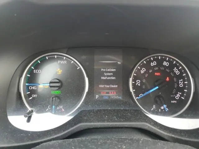 2020 TOYOTA RAV4 LE  
