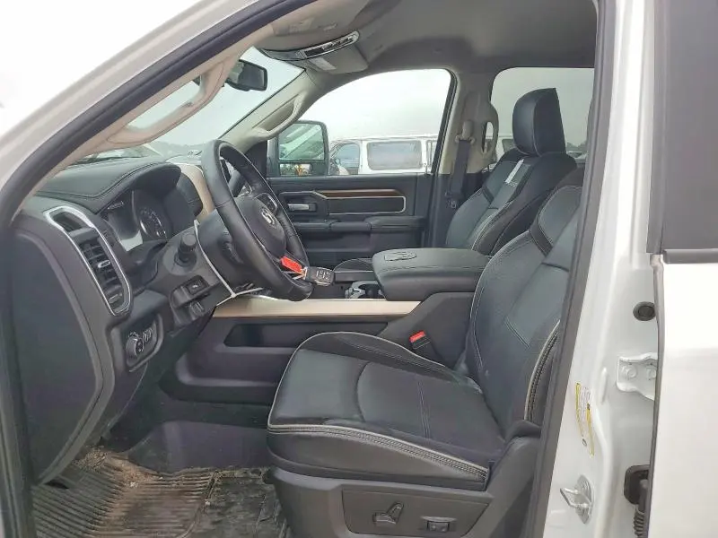 2024 RAM 3500 LARAMIE  