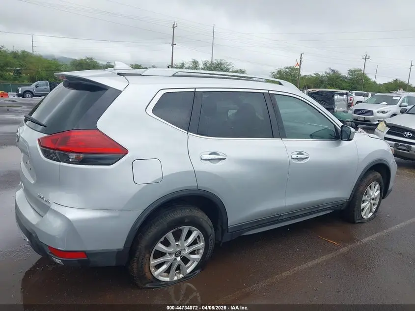 2018 NISSAN ROGUE SV