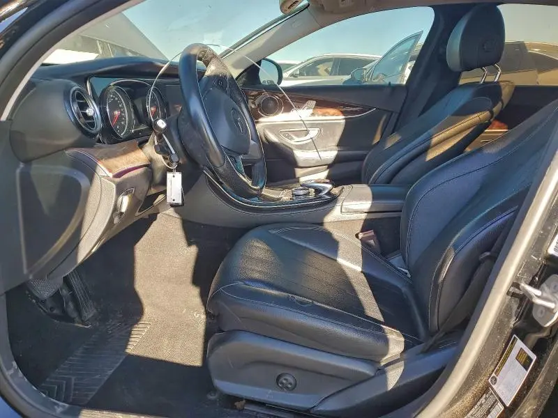 2018 MERCEDES-BENZ E 300  