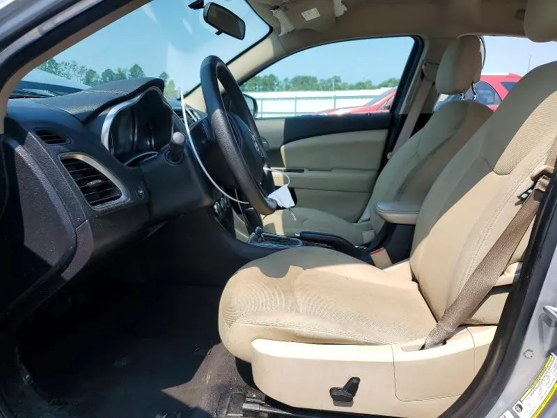 2014 DODGE AVENGER SE  