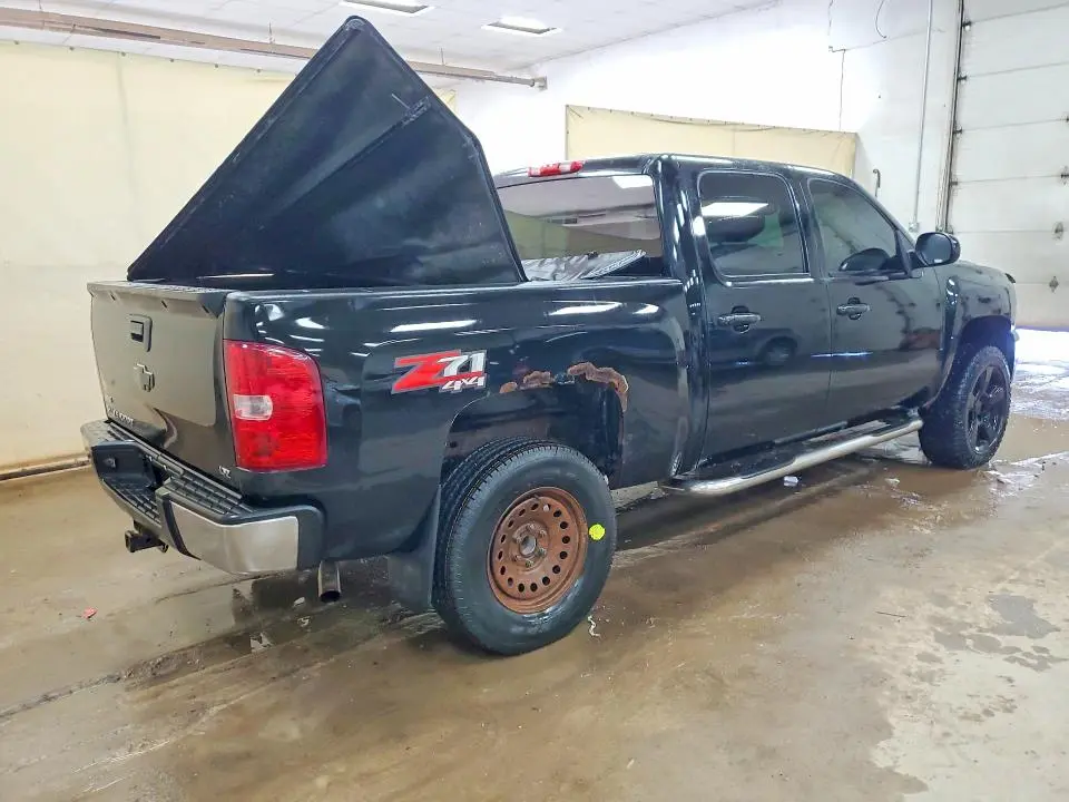 2011 CHEVROLET SILVERADO K1500 LTZ  