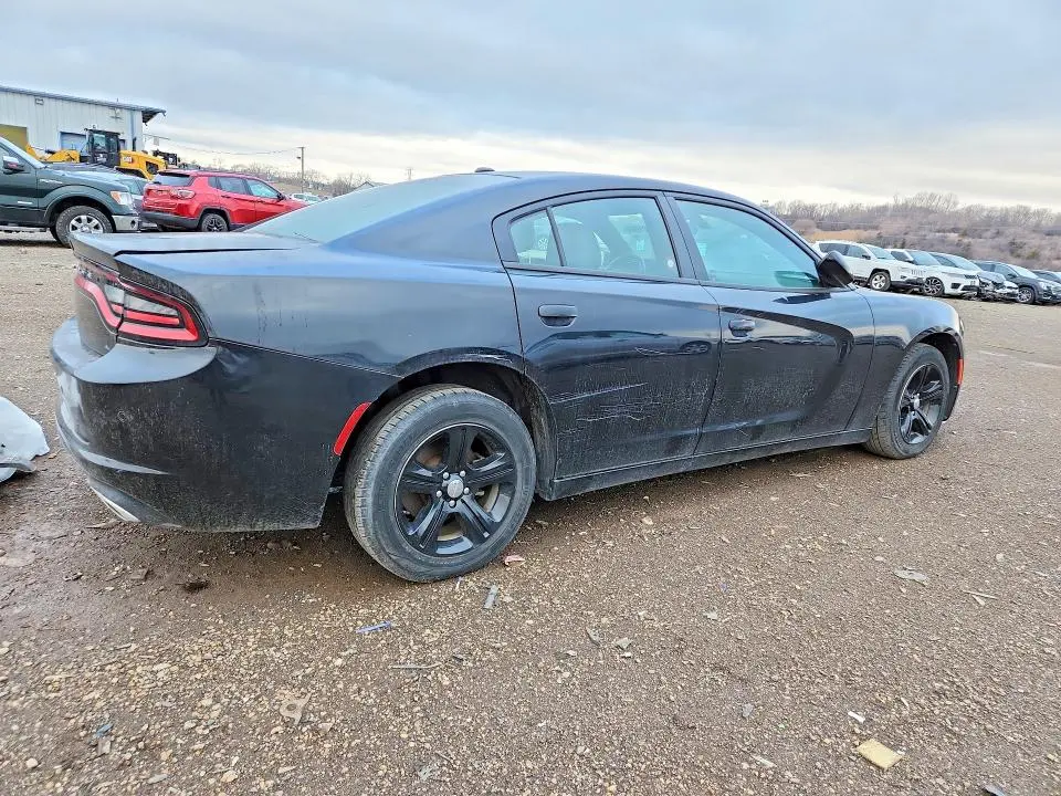 2020 DODGE CHARGER SXT  