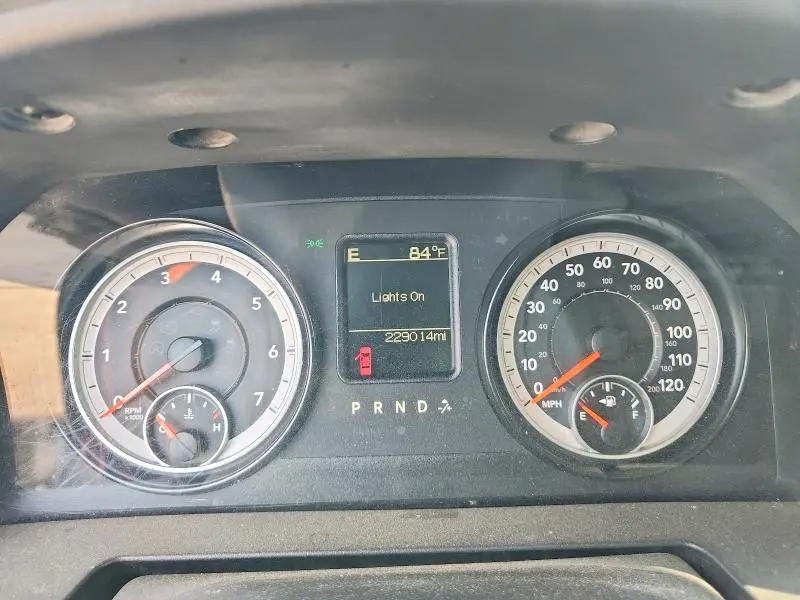 2015 RAM 1500 SLT  