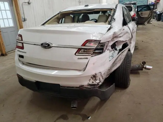 2017 FORD TAURUS SE  