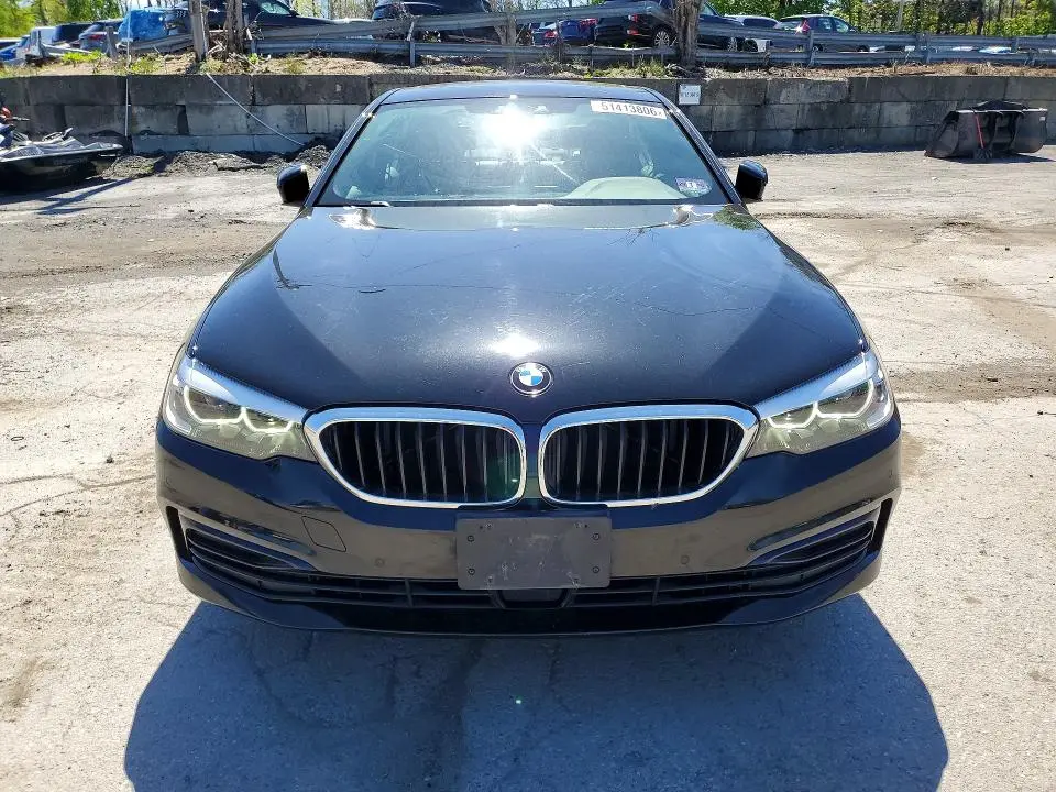 2019 BMW 530 XI  