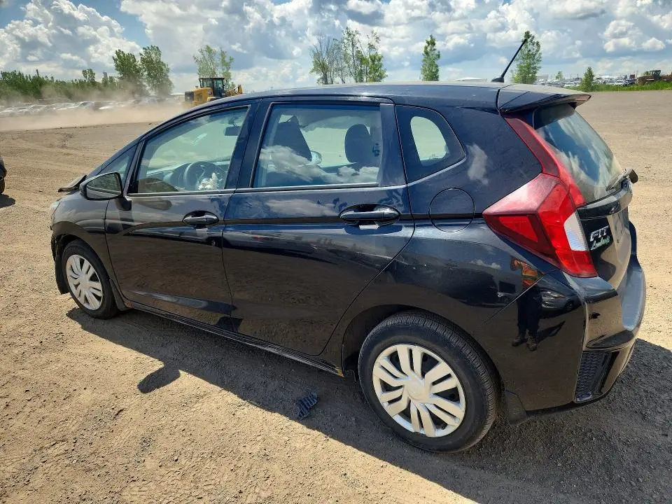 2015 HONDA FIT LX  