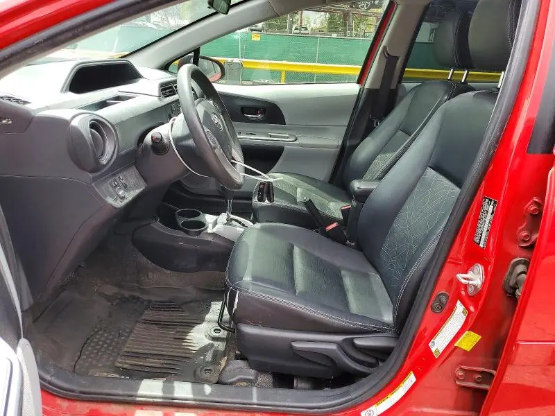 2012 TOYOTA PIRUS   
