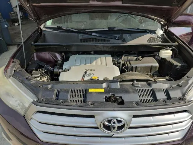 2012 TOYOTA HIGHLANDER BASE  