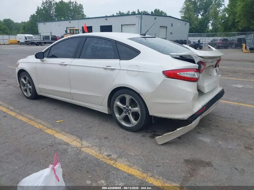 2013 FORD FUSION SE