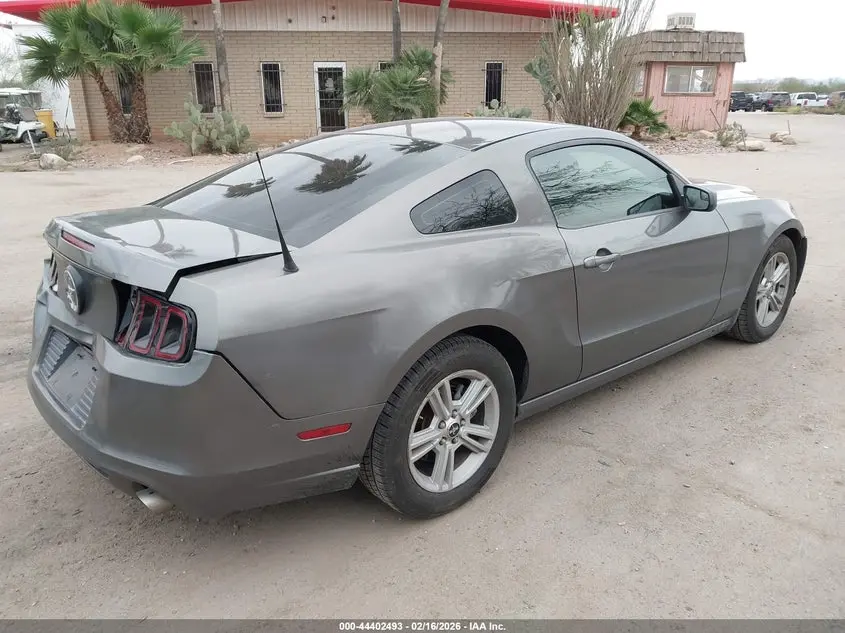 2014 FORD MUSTANG V6