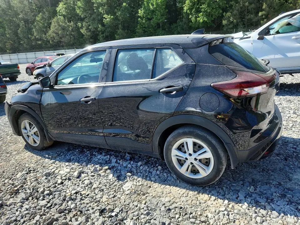 2021 NISSAN KICKS S  
