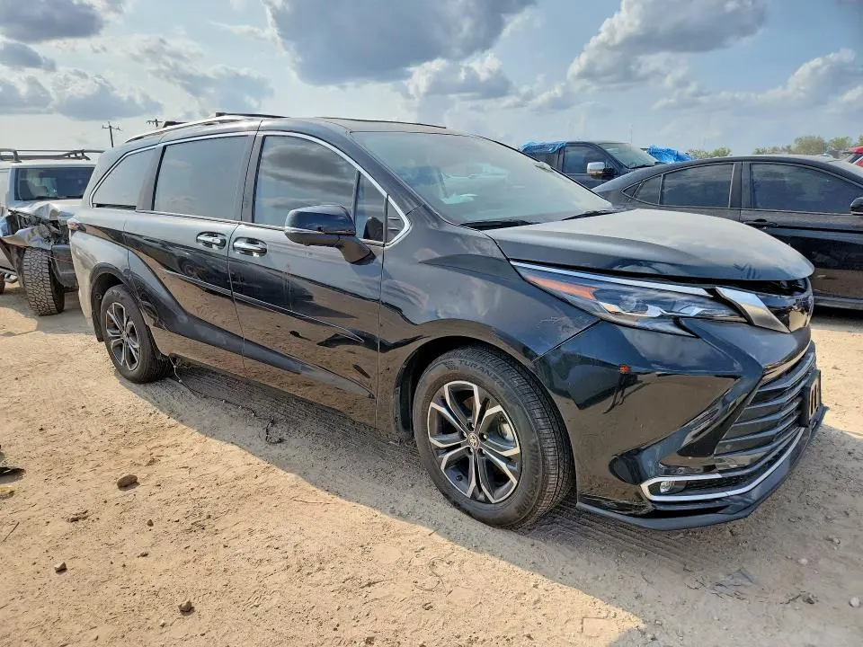 2025 TOYOTA SIENNA PLATINUM 7-PASSENGER  