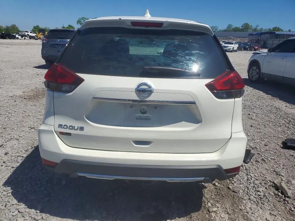 2019 NISSAN ROGUE S  