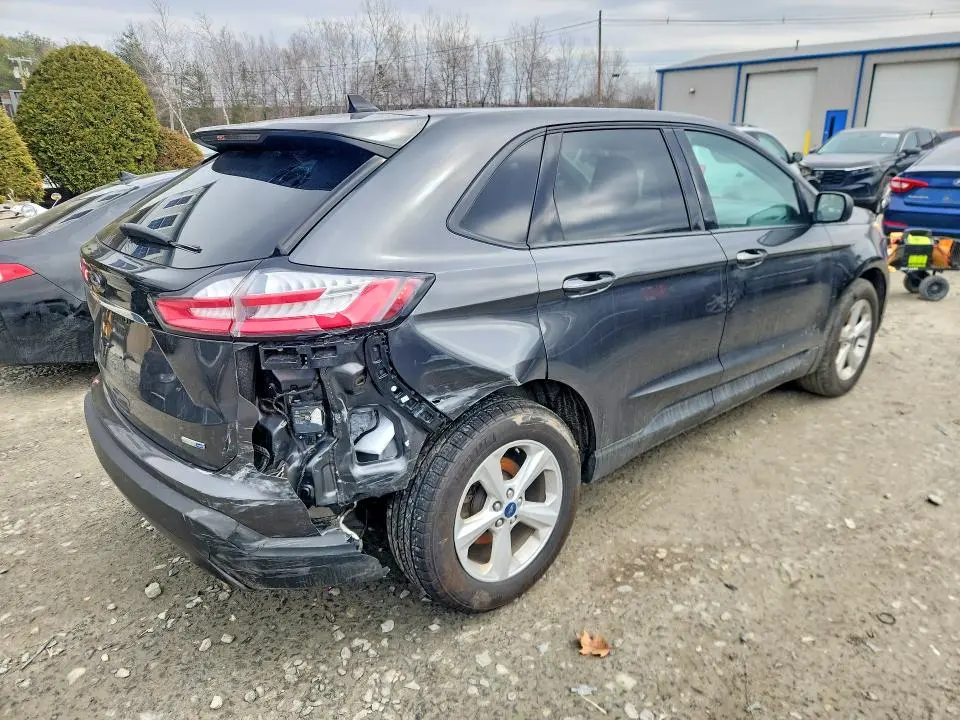 2020 FORD EDGE SE  