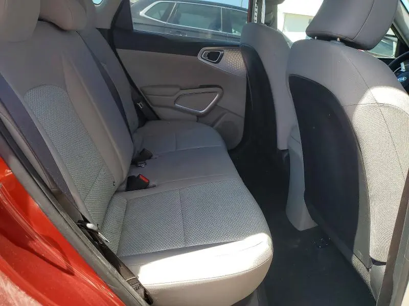 2021 KIA SOUL LX  