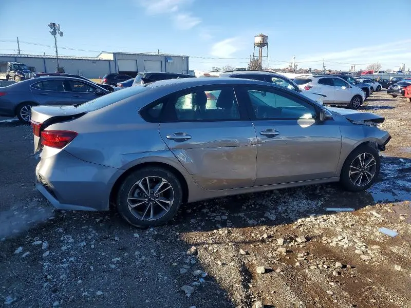 2024 KIA FORTE LX  