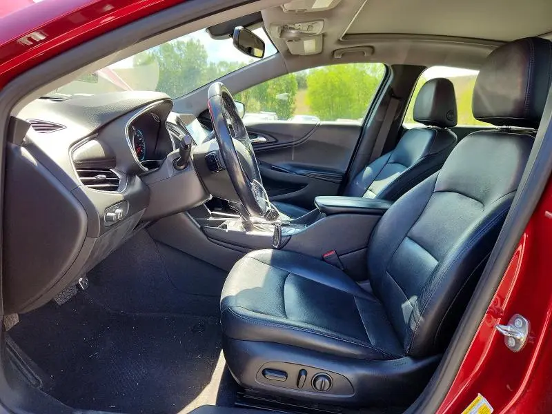 2017 CHEVROLET MALIBU LT  