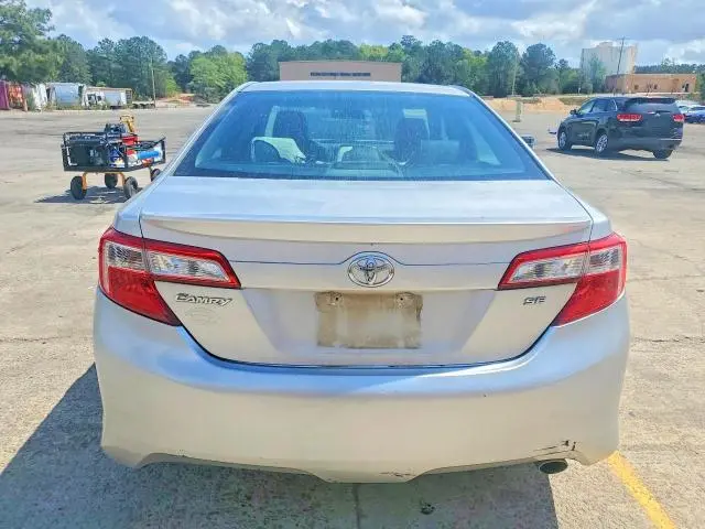 2014 TOYOTA CAMRY SE  