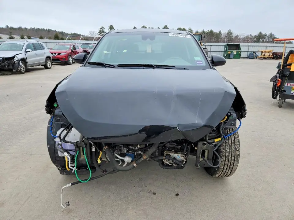2021 HYUNDAI TUCSON SE  