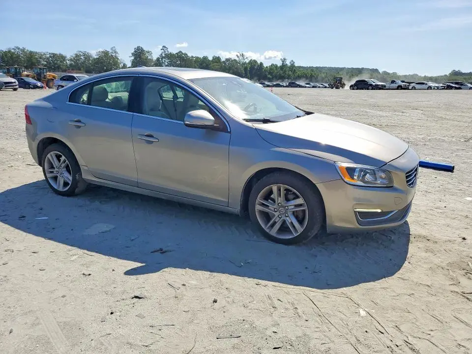 2014 VOLVO S60 T5  