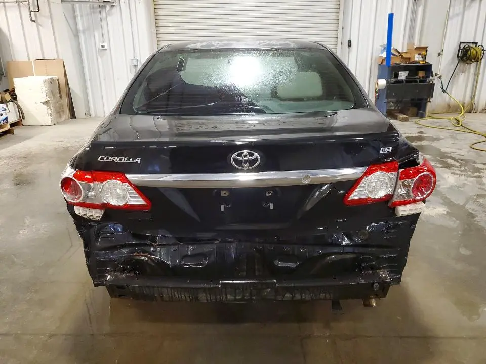 2013 TOYOTA COROLLA LE  