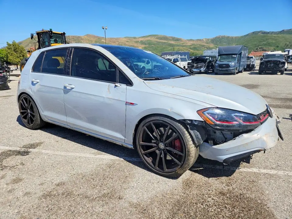 2019 VOLKSWAGEN GTI S  
