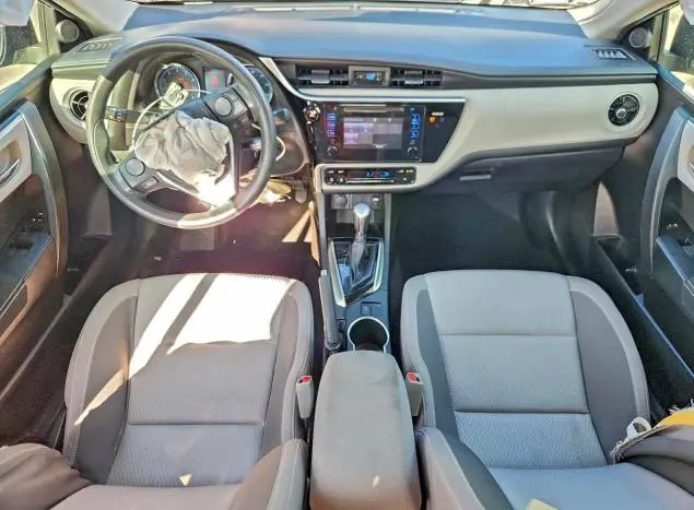 2017 TOYOTA COROLLA LE  