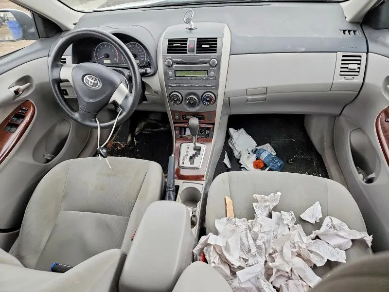 2011 TOYOTA COROLLA BASE  