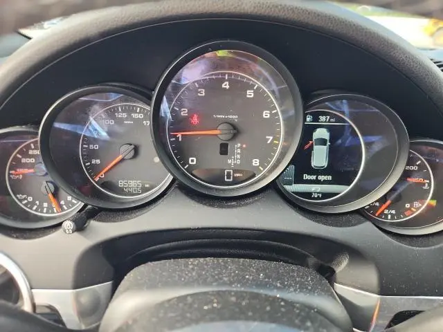 2018 PORSCHE CAYENNE