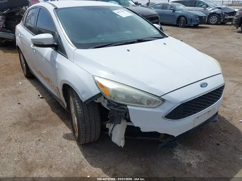 2016 FORD FOCUS SE