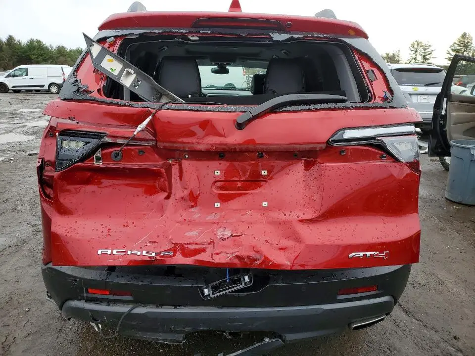 2021 GMC ACADIA AT4  
