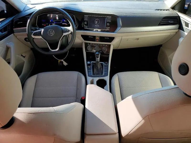 2024 VOLKSWAGEN JETTA SE  