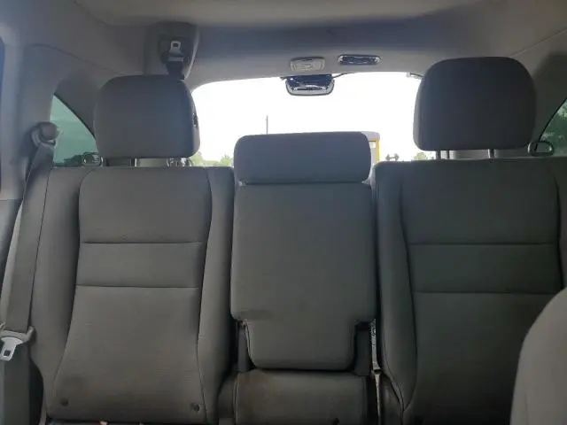 2010 HONDA CR-V LX  