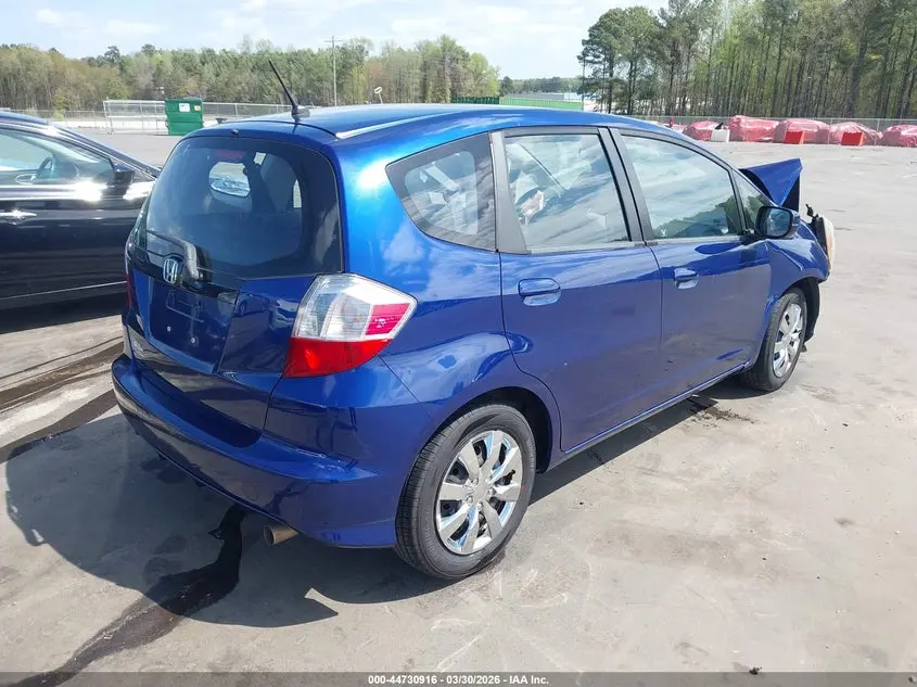 2013 HONDA FIT  