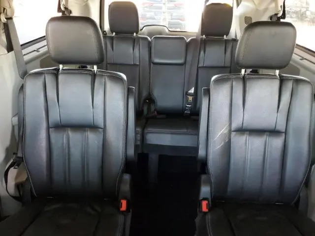 2013 CHRYSLER TOWN & COUNTRY TOURING  