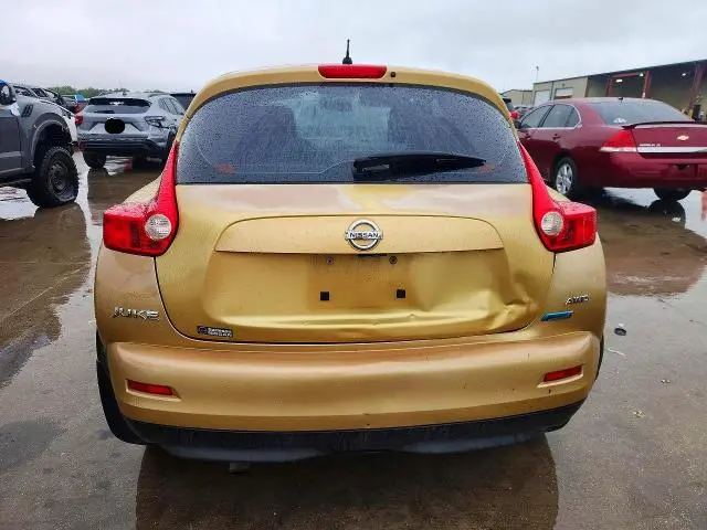 2014 NISSAN JUKE S  