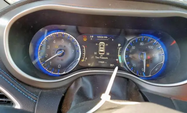 2021 CHRYSLER PACIFICA TOURING L  