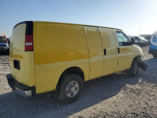 2010 CHEVROLET EXPRESS G2500   