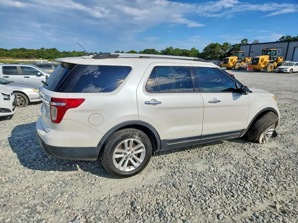 2013 FORD EXPLORER XLT  