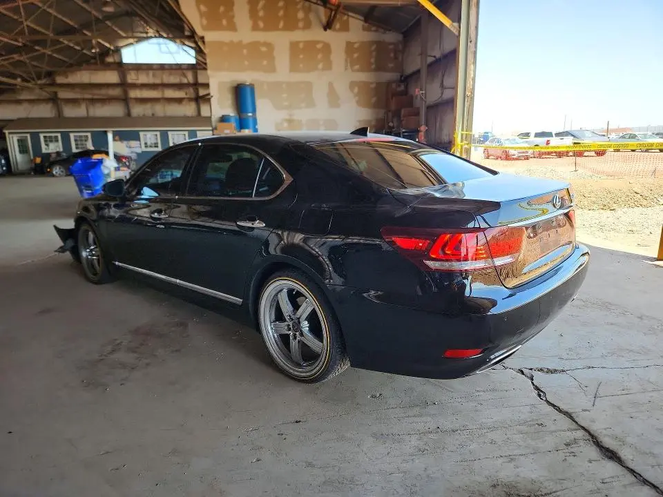 2014 LEXUS LS 460L  