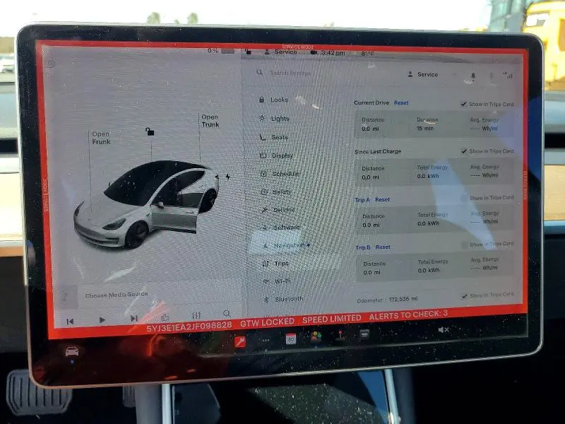 2018 TESLA MODEL 3   
