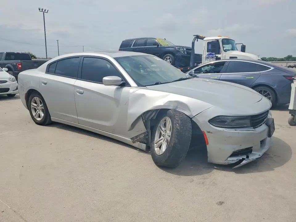 2020 DODGE CHARGER SXT  
