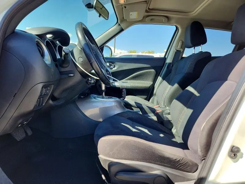 2011 NISSAN JUKE S  