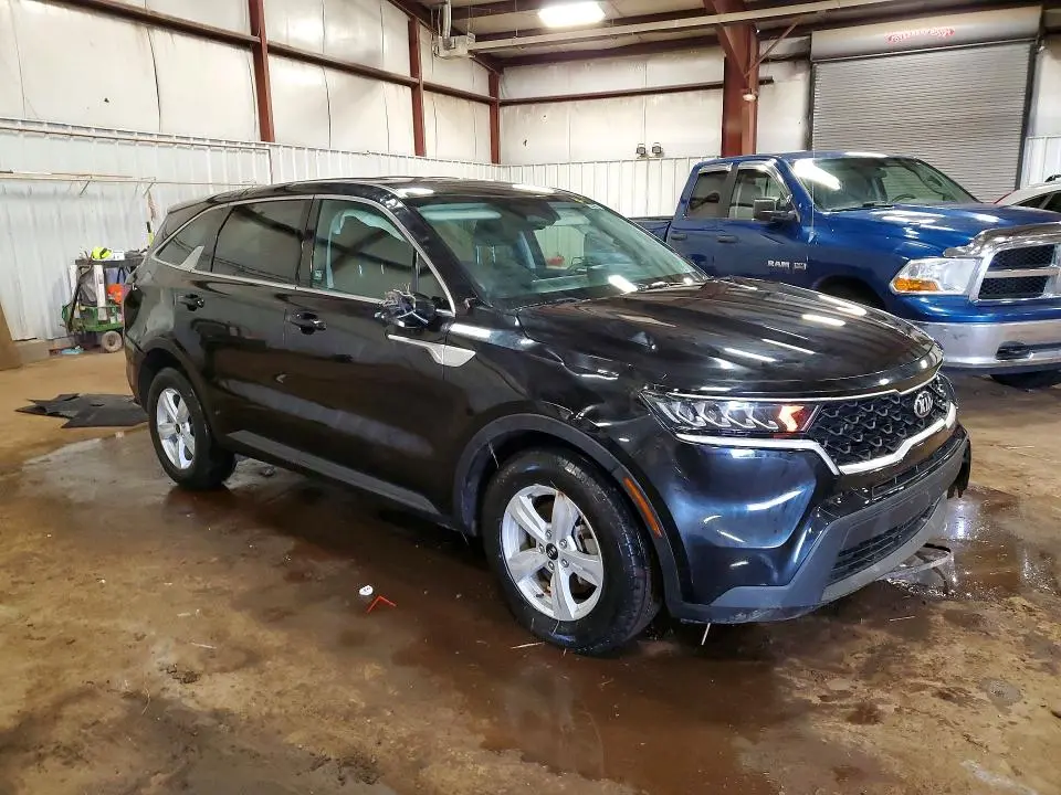 2021 KIA SORENTO LX  