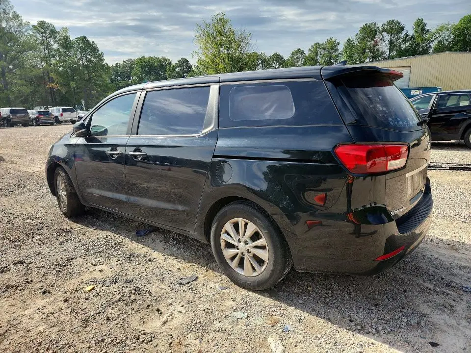 2017 KIA SEDONA L  
