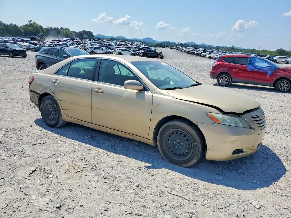 2010 TOYOTA CAMRY LE  