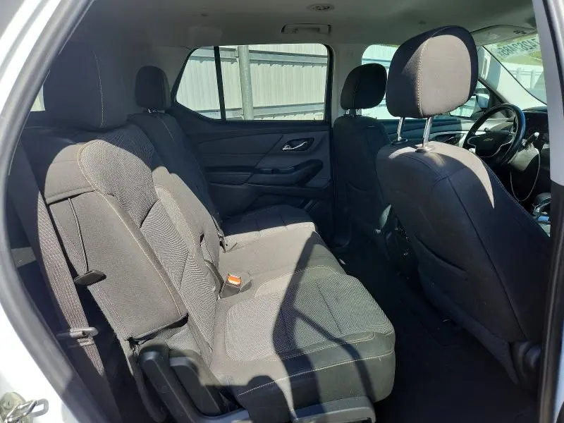 2021 CHEVROLET TRAVERSE LT  