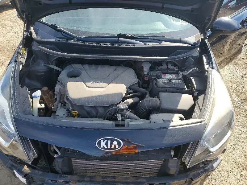 2015 KIA RIO LX  