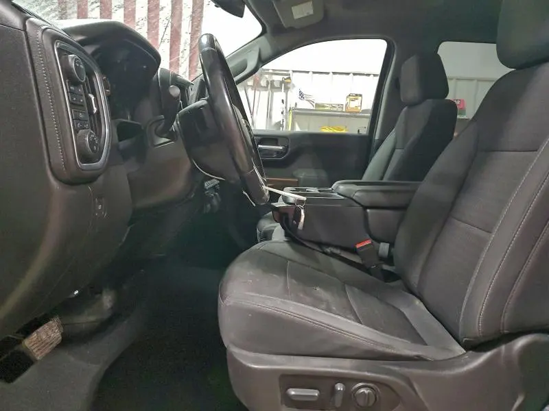 2021 CHEVROLET SILVERADO K1500 LT  